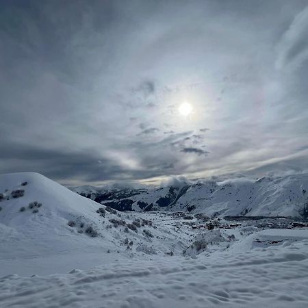 Touch The Mountains, Twins Hotel, New Gudauri Exterior foto