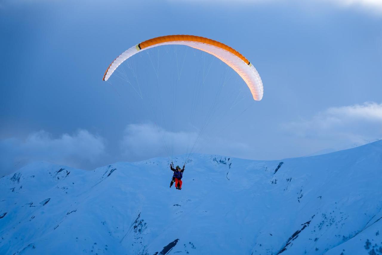 Touch The Mountains, Twins Hotel, New Gudauri Exterior foto
